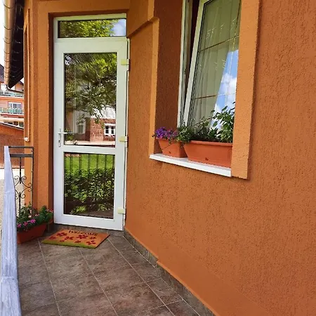 Harmonia Vendeghaz 아파트 *