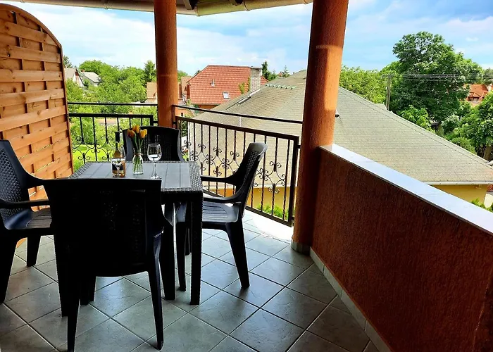 Harmonia Vendeghaz Appartement *